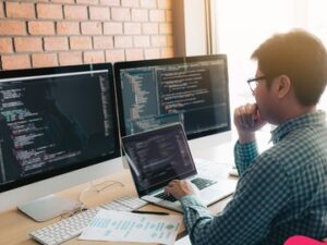 Complete Python Course: From Beginner to Advanced